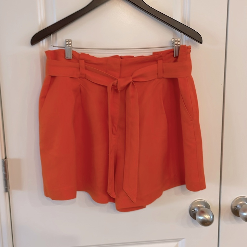 LOFT linen blend orange women’s  size large L dressy shorts with sash ti…